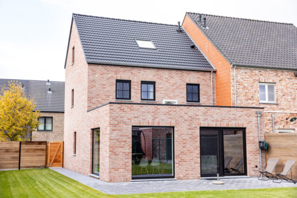 VanEycklaan9-9